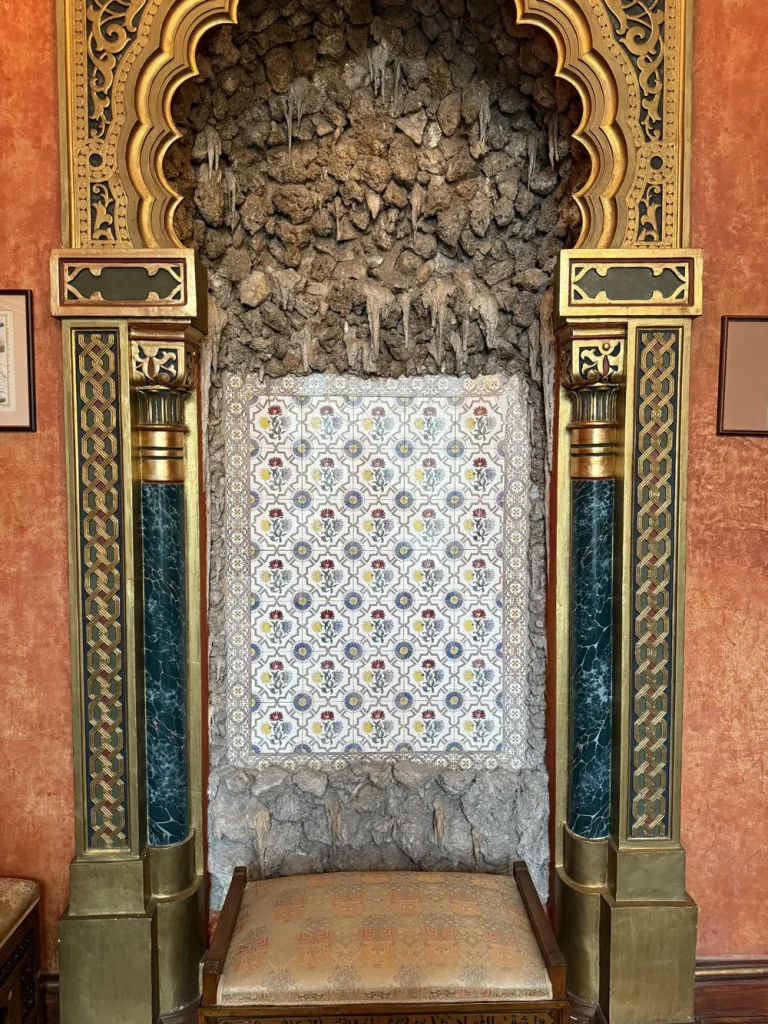 Tururi ghidate la Palatul Ghica Victoria